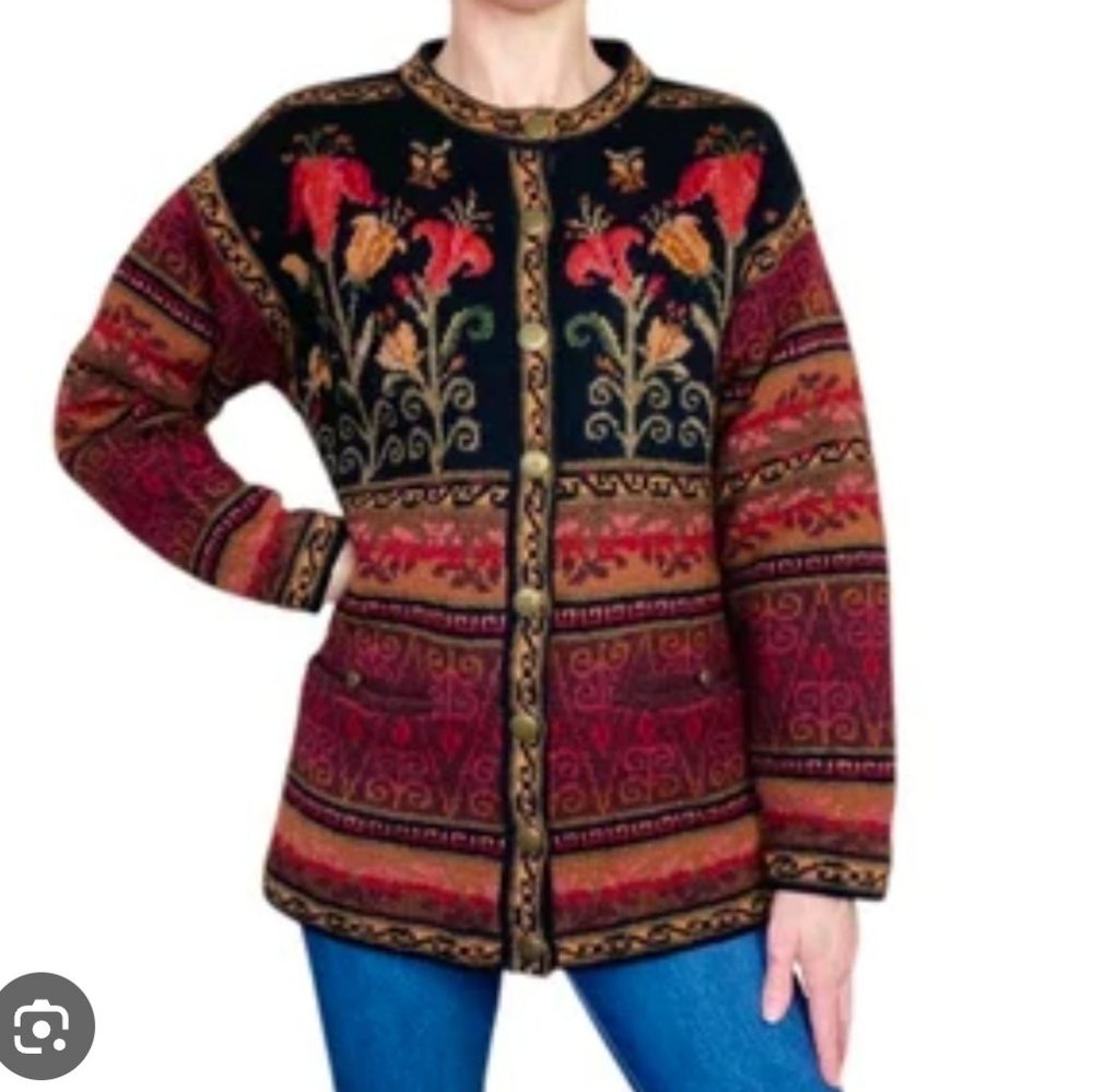 Vintage Cold Water Creek, Icelantic Design 100% Wool Sweater Size Small